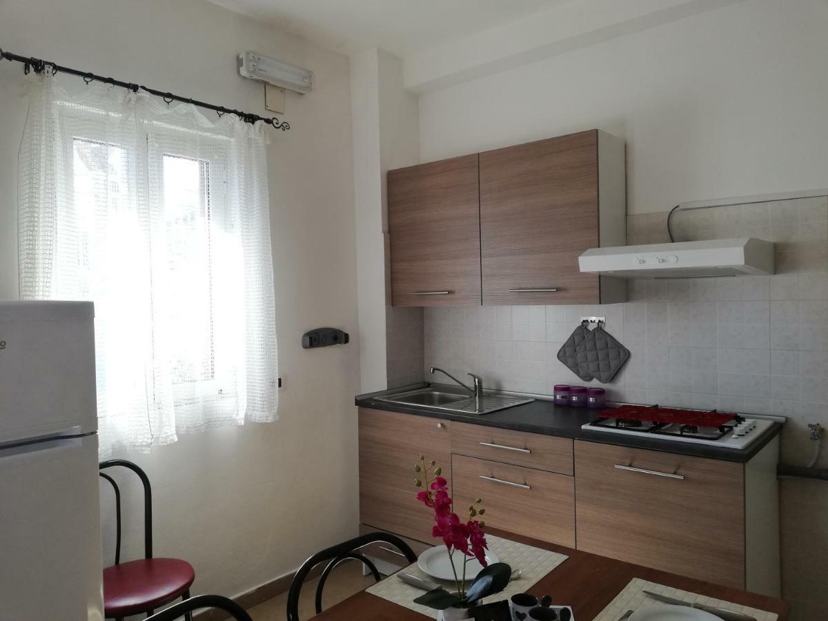 Casa Vacanze Valente ซานตามาเรีย เดล เชโดร ภายนอก รูปภาพ